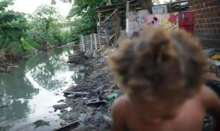 Brasil: 30 milhões de crianças estão expostas aos riscos climáticos