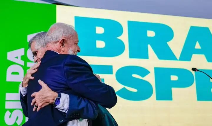 Conta na vitrine - TSE quer saber o tamanho da farra do governo Lula com propaganda