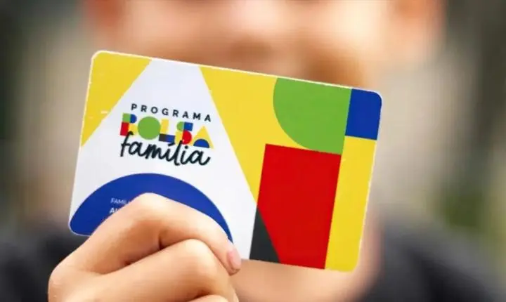 Fiasco - Aumento eleitoral foi inútil: Lula perdeu votos entre dependentes do Bolsa Família