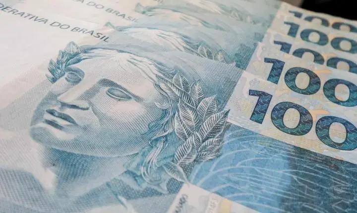 Irresponsabilidade fisca - Dívida pública federal dispara no governo Lula e chega a R$9,38 trilhões