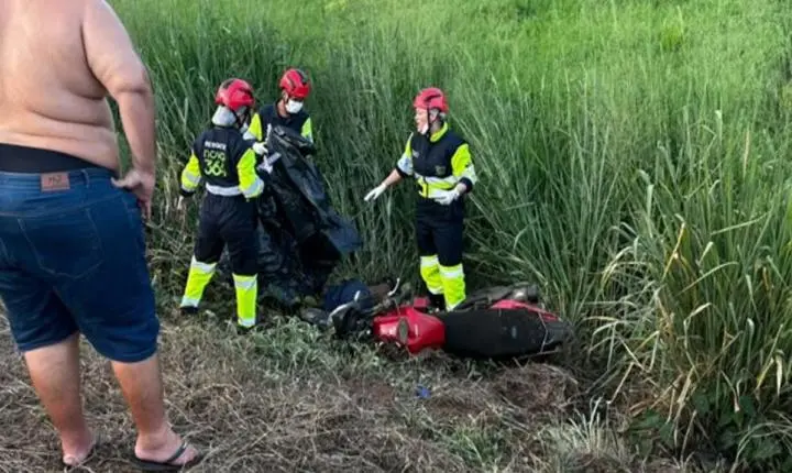 Jaru - Motociclista morre em colisão frontal com caminhão bitrem na BR-364