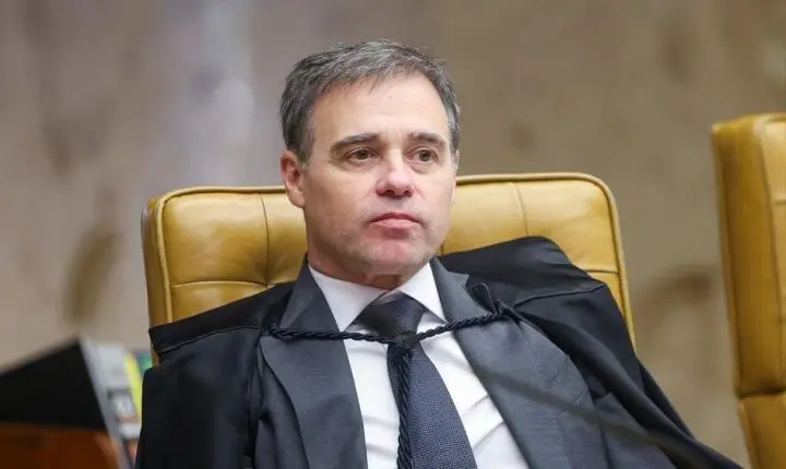 Jornada 6x1 - TSE proíbe Lula de dizer que Flávio Bolsonaro é contra o fim da 6×1