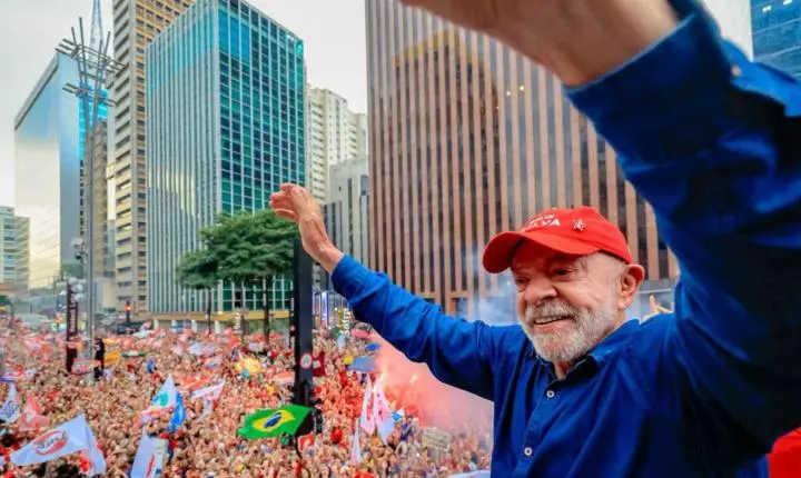 Quando o povo quer, ninguém segura: a virada de Lula e o legado de um líder