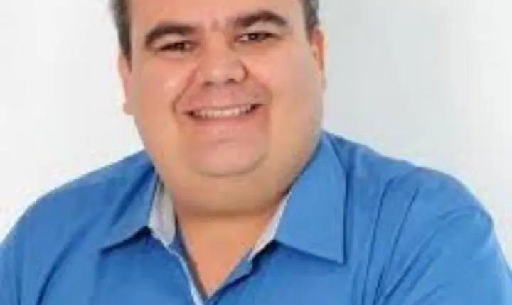 Ribeiro do Sinpol mira 15 mil votos; Fera de volta; e comissionados aparecem em atos de Hildon, Luís Fernando e Mariana