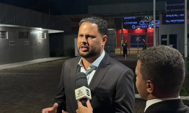 Samuel Costa propõe pagamento dos pisos do Magistério e da Enfermagem no vencimento-base e retomada dos quinquênios