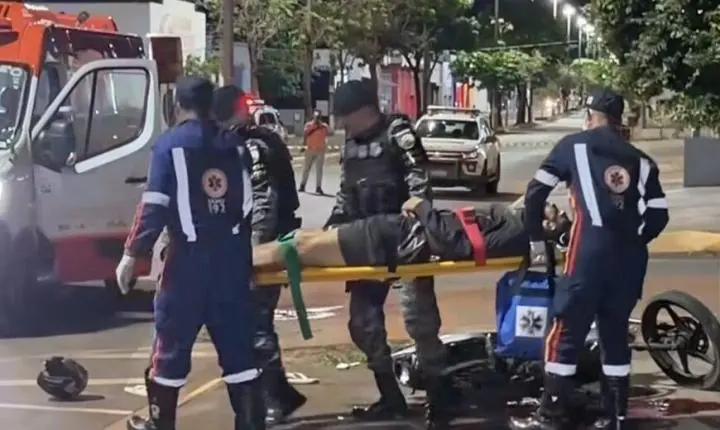 VULGO 'PEZÃO' -VÍDEOS -  Bandido morre em confronto com a PM após fuga de moto e comparsa acaba preso em MT; veja vídeos
