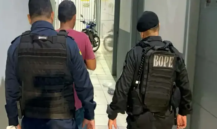 Porto Velho - Lulista é preso após atacar comerciante a facada após briga com Bolsonarista