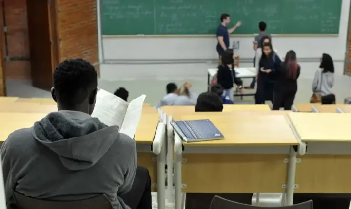 Educação - Enade 2026: iniciantes devem preencher questionário até 18 de dezembro